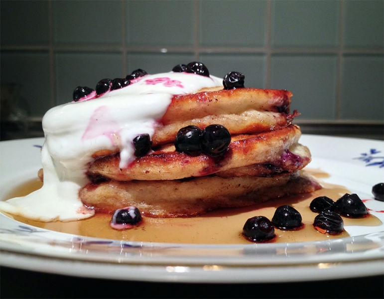 ricotta blueberry pancakes